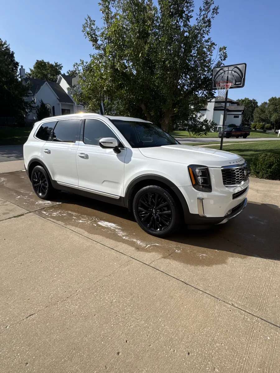 Finished exterior — Kia Telluride